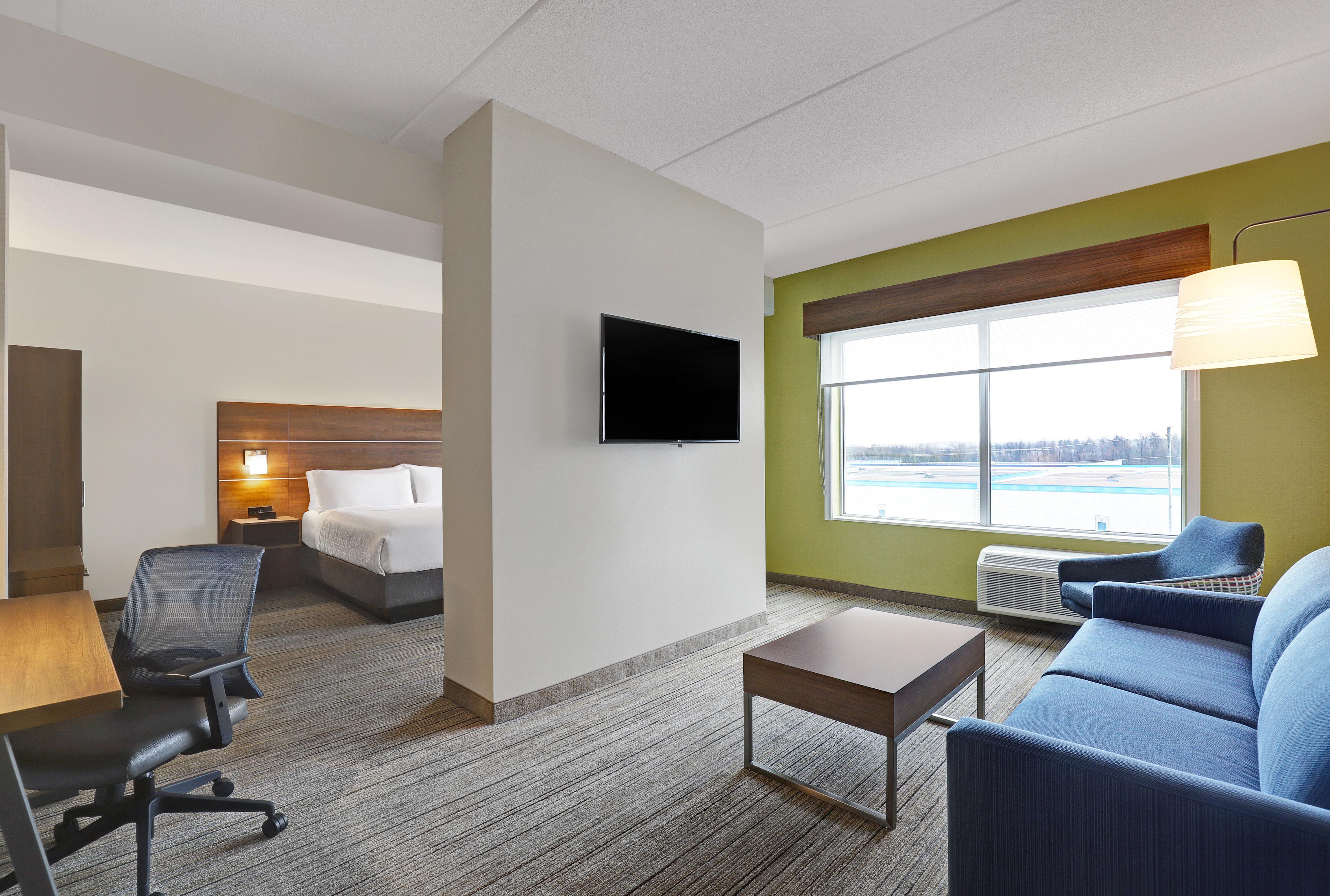 Holiday Inn Express & Suites - Collingwood Bagian luar foto